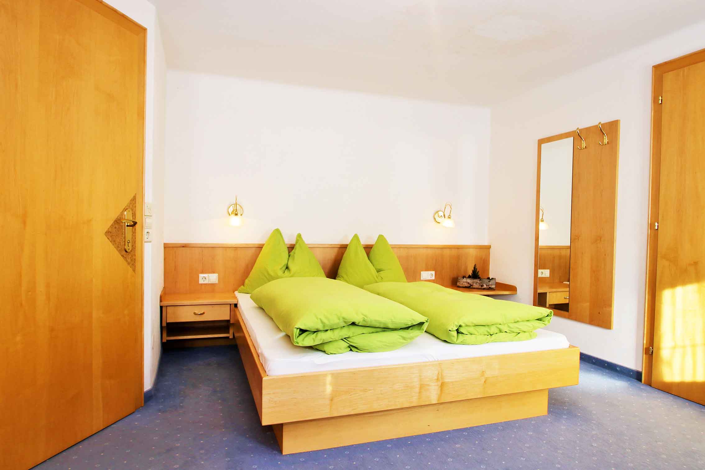 Doppelzimmer mit Frühstück